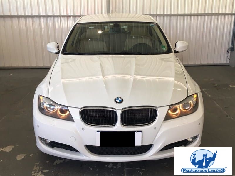 BMW 320iA  2.0 4P 2012